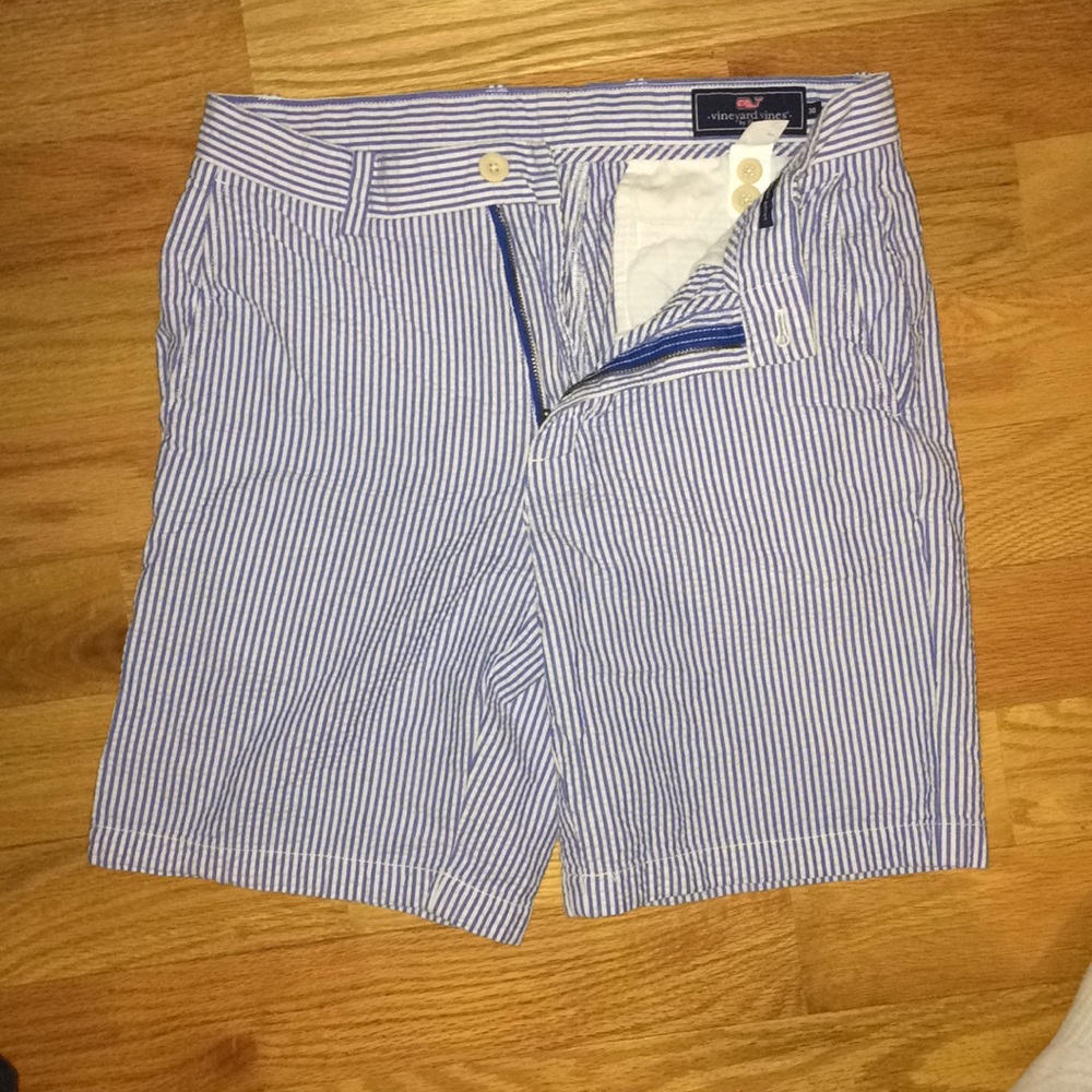 Vineyard Vines seersucker shorts (waist size: 30)